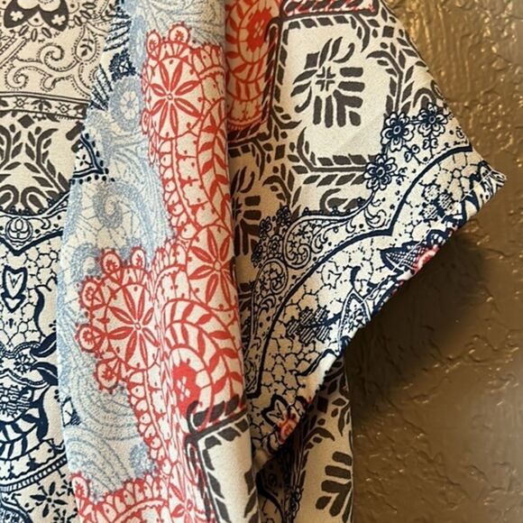 ‎Living doll top size small - Picture 3 of 4